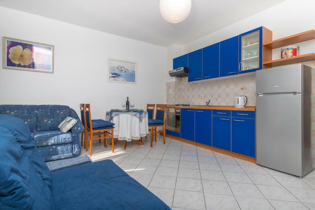 Apartmani Adria Lila Crikvenica Dramalj Exterior photo