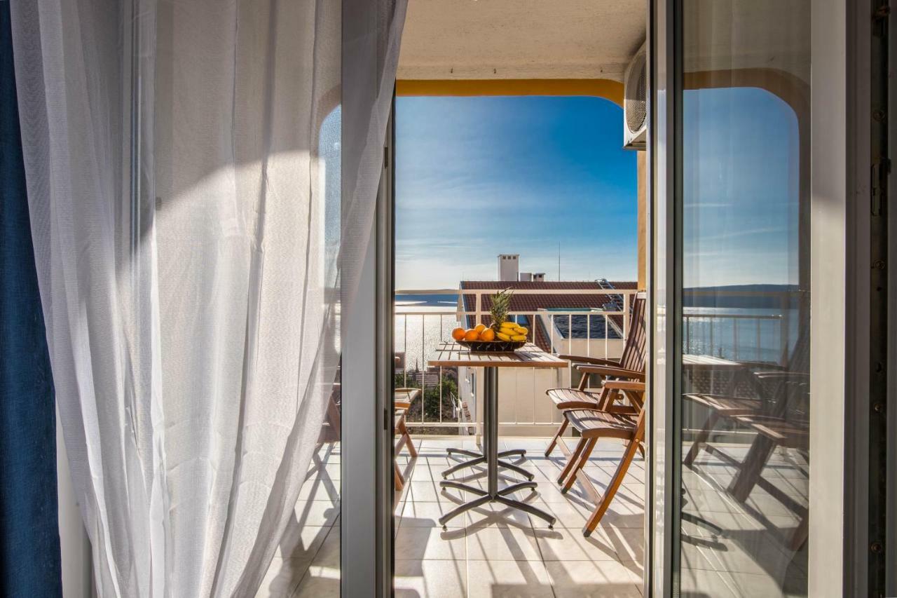 Apartmani Adria Lila Crikvenica Dramalj Exterior photo